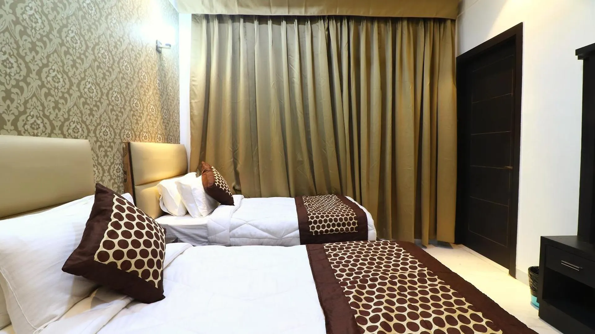 Hotel Green View Agra  Agra (Uttar Pradesh)