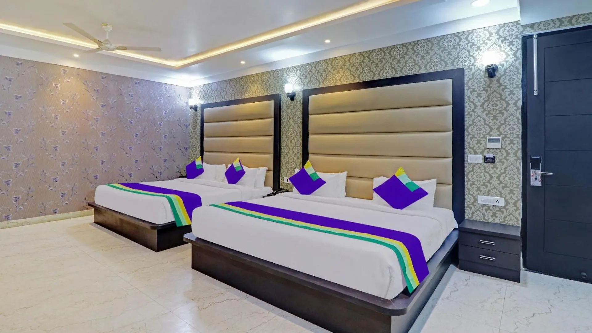 ****  Hotel Green View Agra  India