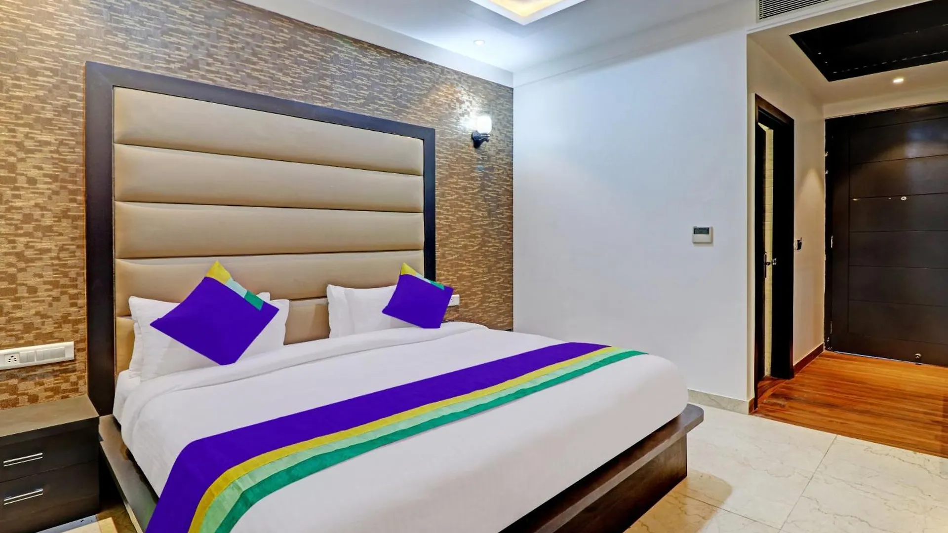 Hotel Green View Agra  4*, Agra (Uttar Pradesh) India